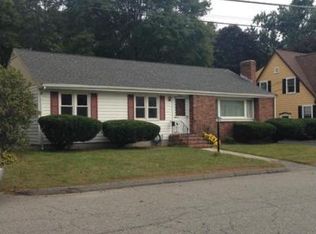 13 Ellis St, Woburn, MA 01801