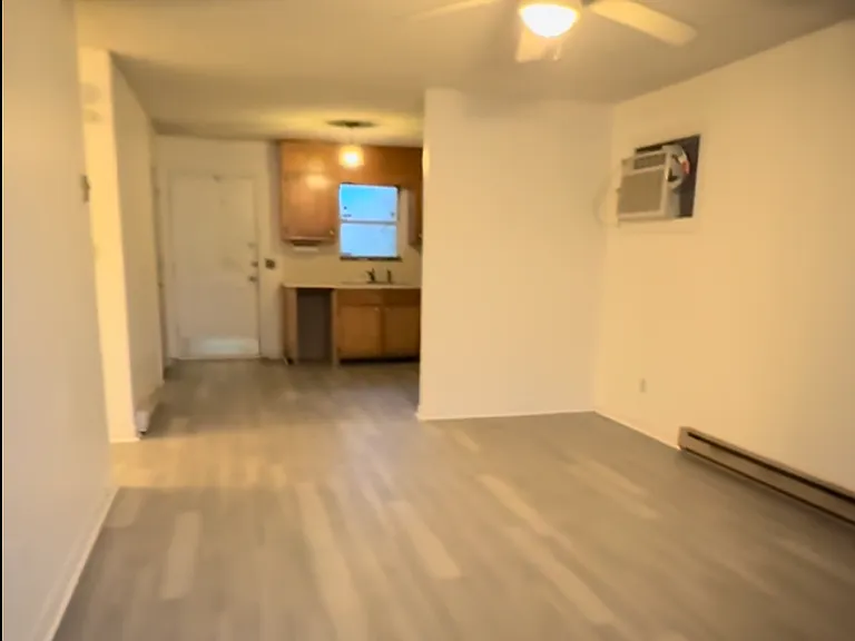 1705 Pershing St — Photo 4
