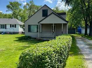 9411 Spring St, Highland, IN 46322