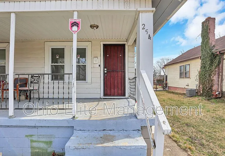 254 S Wayne Ave — Photo 8