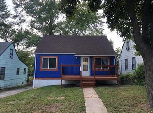 5742 College Ave, Kansas City, MO 64130