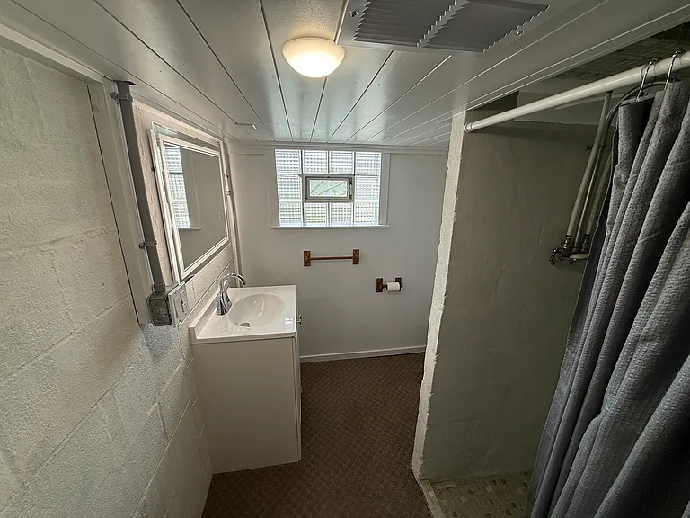 37 Lincoln St — Photo 13