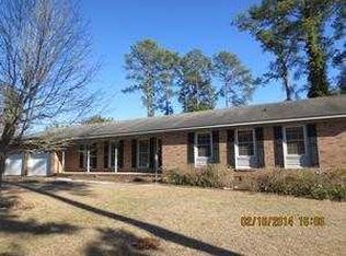 1714 Woodside Dr, Camden, SC 29020