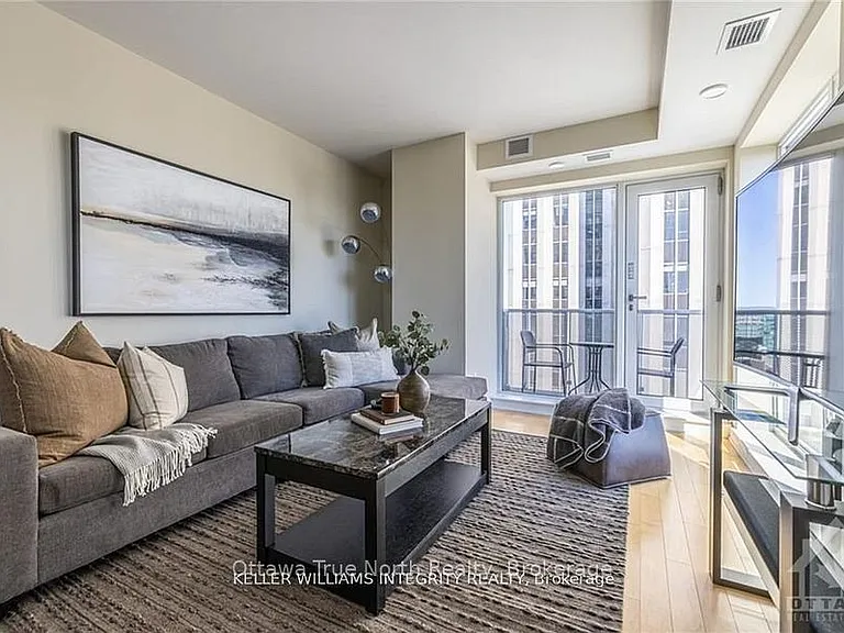 40 Nepean St #2201 — Photo 7