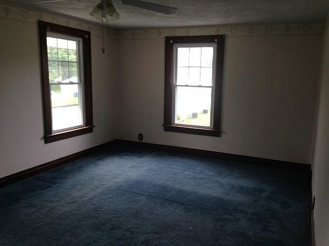 1st image of 69 19th St NW