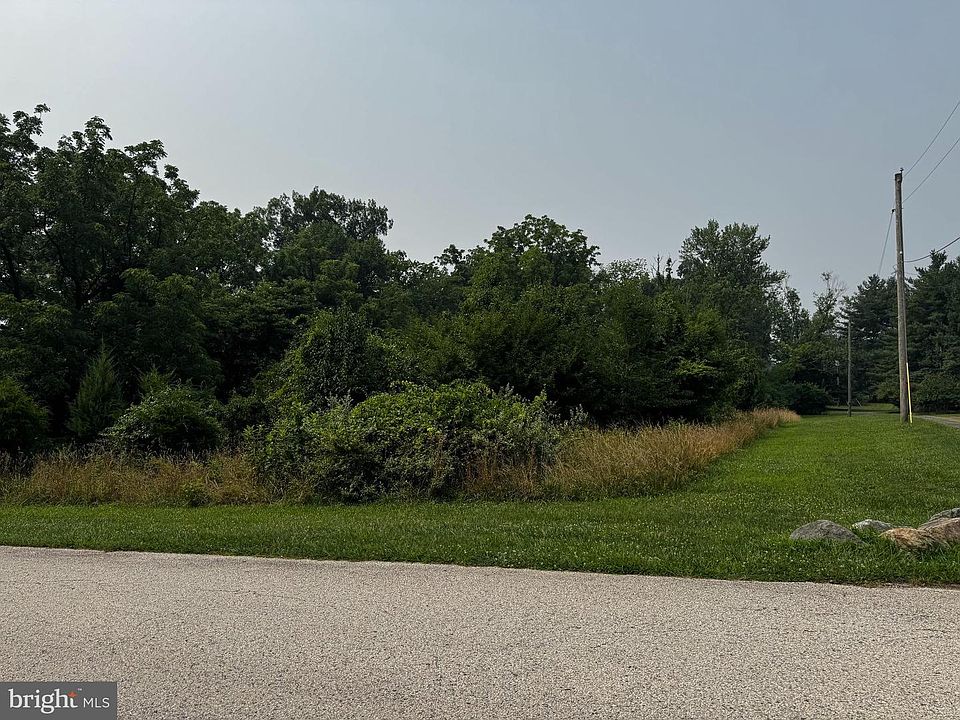 2nd image of 0 Stinson Ln