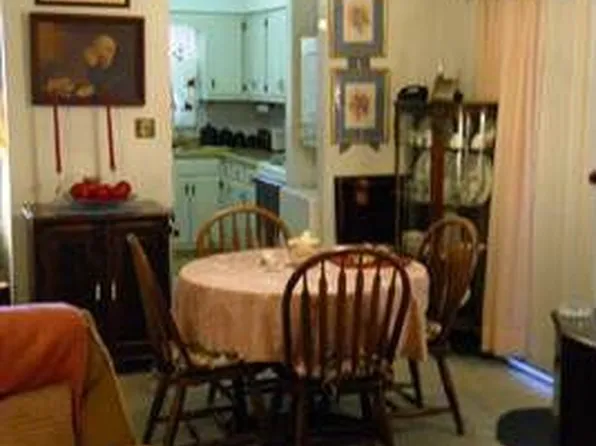 302 Patriot Ln #2E, Williamsburg, VA 23185