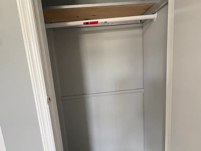 325 N Grove St #2 — Photo 6