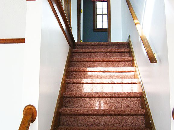 4th image of 508 Nash Ct