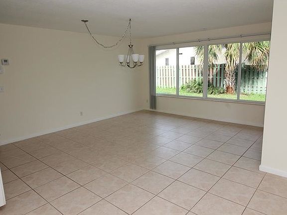 5th image of 4454 E Tradewinds Ave