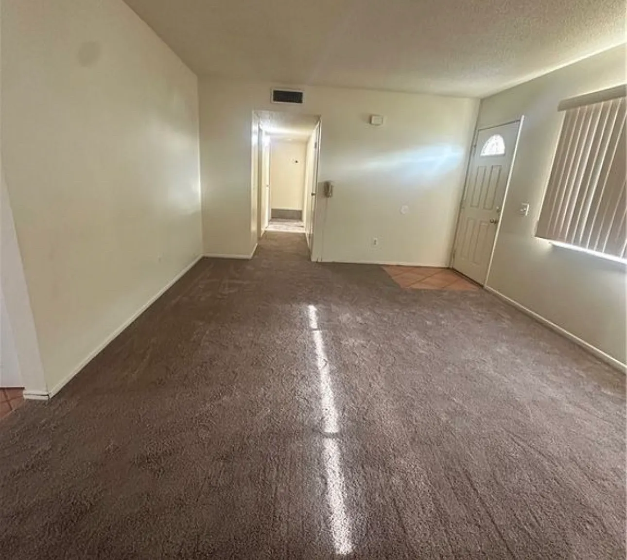 420 S 4th St — Photo 3