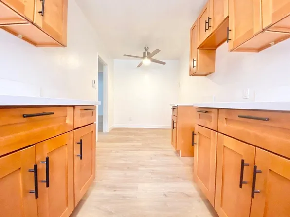 1215 S Fairfax, 1215 S Fairfax Ave APT 12, Los Angeles, CA 90019