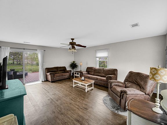 4th image of 7217 W 136th Ln