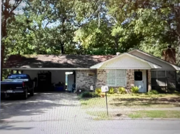 6916 White Oak Cv, White Hall, AR 71602