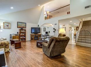 1622 Pine Gap Dr, Houston, TX 77090