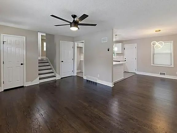 2nd image of 11207 Monroe Ct