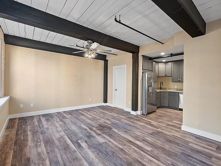 5 Batchelder Ct #201 — Photo 4