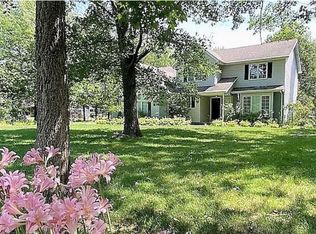 5820 Iron Bridge Rd, Chatham, IL 62629