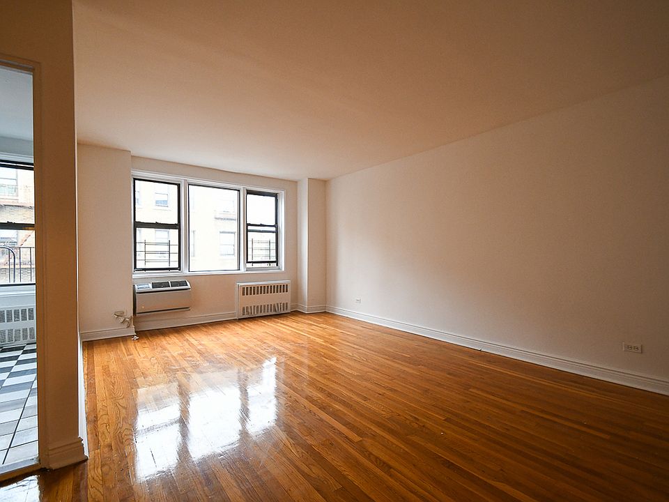 1st image of 2400 Webb Ave APT 6H