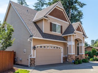 605 S 310th Ct, Federal Way, WA 98003