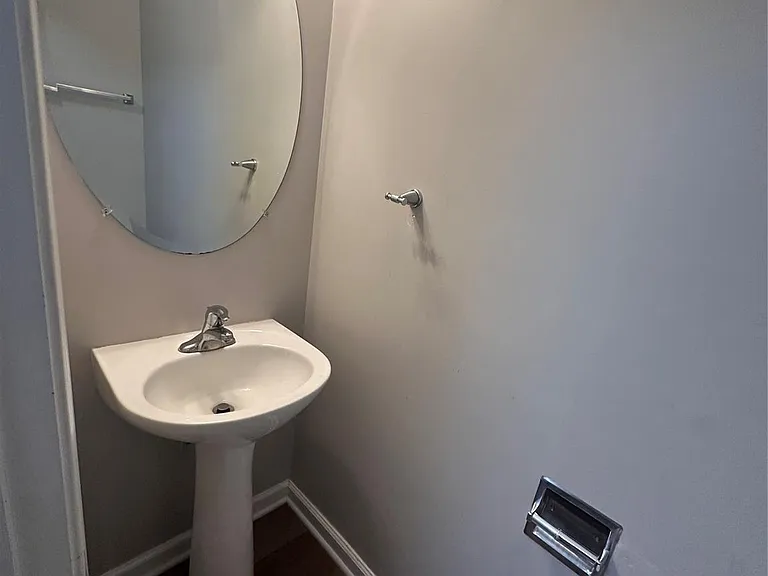 10407 Alexander Martin Ave — Photo 8