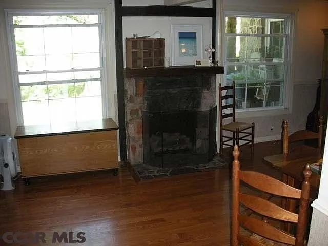 1183 Halfmoon Valley Rd — Photo 6