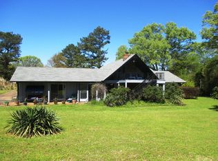 1985 Country Club Rd, Senatobia, MS 38668