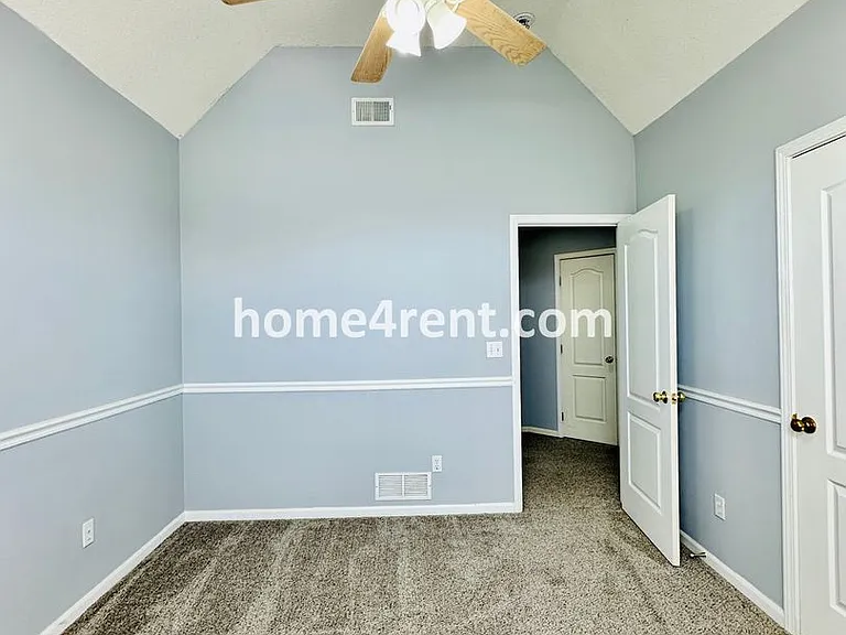 8102 W 144th Pl — Photo 28