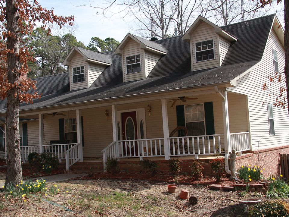1st image of 2405 Laticana Dr