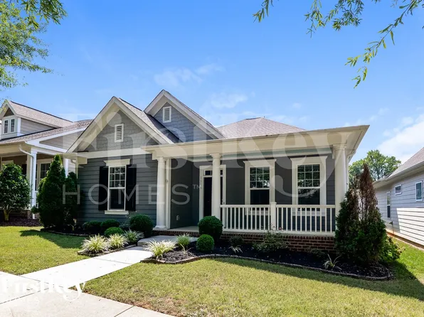 1118 Assembly St, Belmont, NC 28012