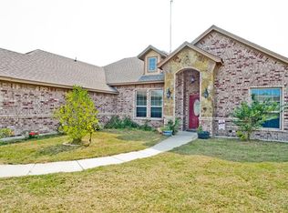 100 Kenya Ct, Springtown, TX 76082