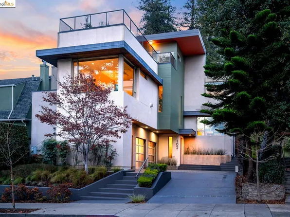 102 Bayo Vista Ave, Oakland, CA 94611