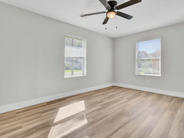 235 Mary Scott Dr — Photo 23