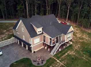 11136 Broken Bit Ln, Ashland, VA 23005