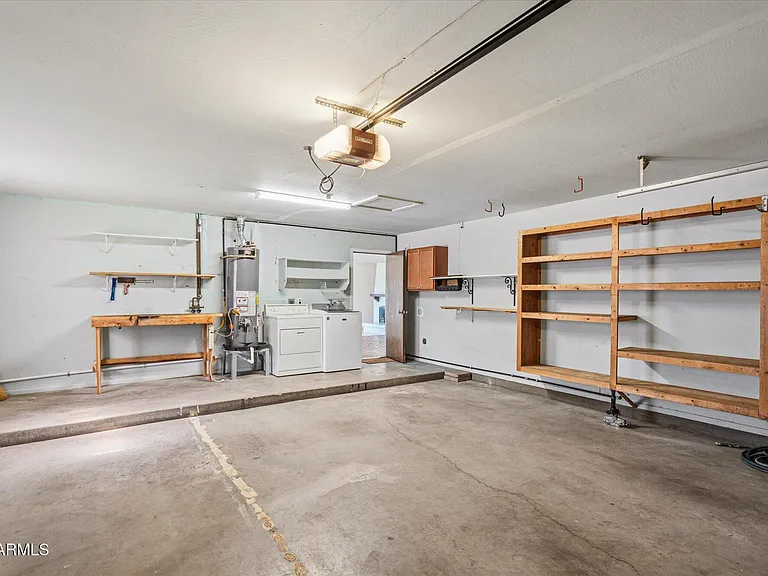 1756 W Echo Ln — Photo 24