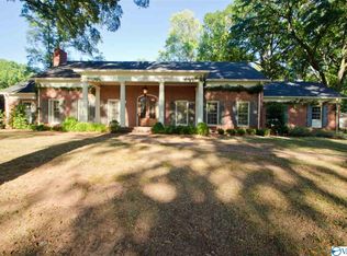 2318 Brookside Dr SE, Decatur, AL 35601