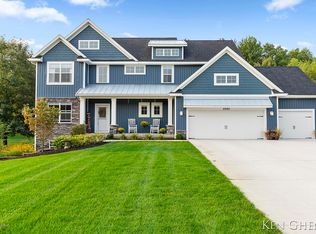 8080 Buttrick Woods Ct SE, Alto, MI 49302