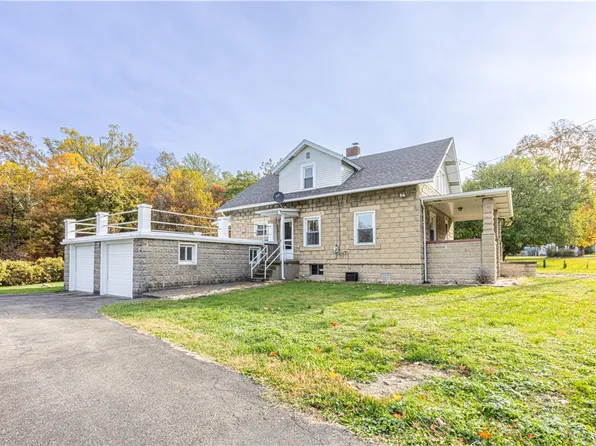 459 Coolspring Jumonville Rd, Hopwood, PA 15445