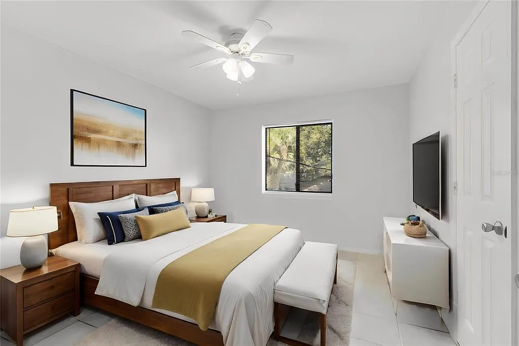 2 bed, 2.0 bath, 935 sqft, $1,395 — Photo 4