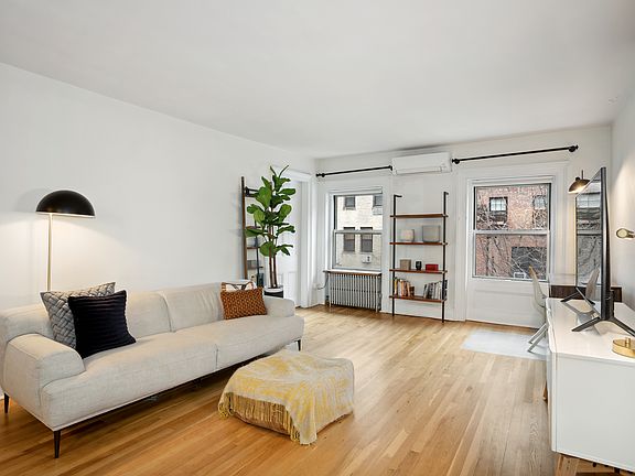 2nd image of 113 E 36th St #8