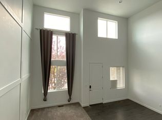 4 bed, 2.5 bath, 2692 sqft, $2,660, Riverton, UT 84065