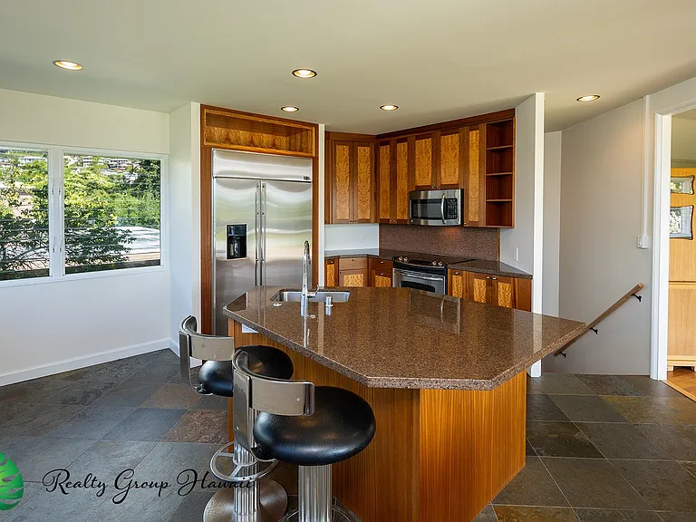 1944 Ualakaa St — Photo 4