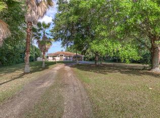 6260 Holstein Dr, Fort Myers, FL 33905