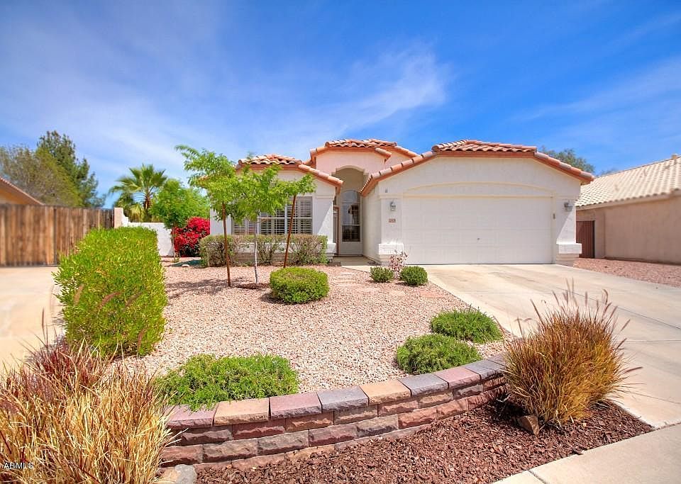 1st image of 20479 N 95th Dr