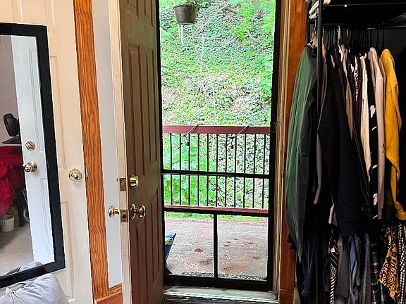 2nd image of 135 Marcella St #2B