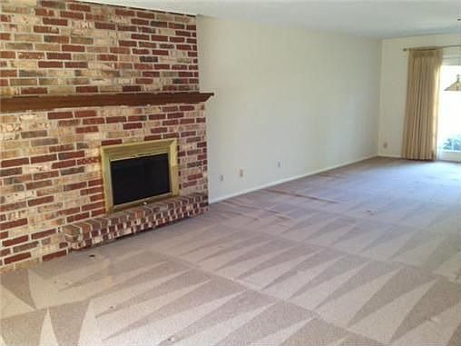2nd image of 10103 W 96th Ter