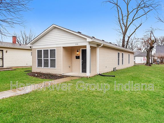 3rd image of 1341 Edgemont Ave