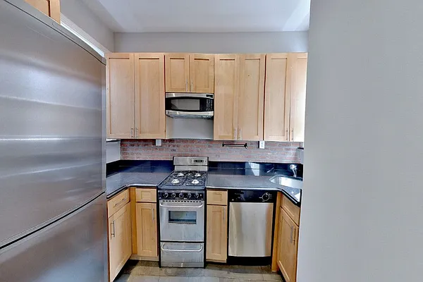 Rented by Centennial Properties NY | media 5