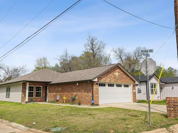 101 Ross St W, Sulphur Springs, TX 75482