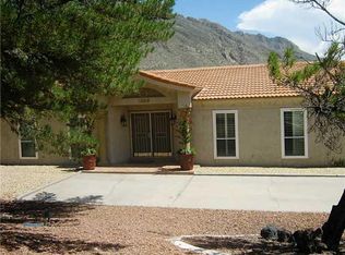 1000 Singing Hills Dr, El Paso, TX 79912
